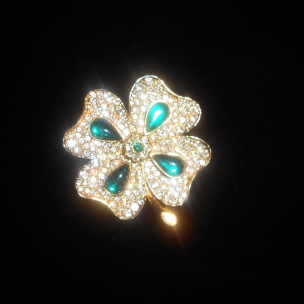 Monet Gripoix Type 4 Leaf Clover Brooch